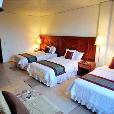 Spanhoek Boutique Hotel Paramaribo Quarto foto